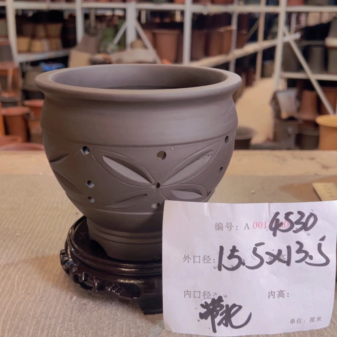 紫砂花盆紫砂花盆