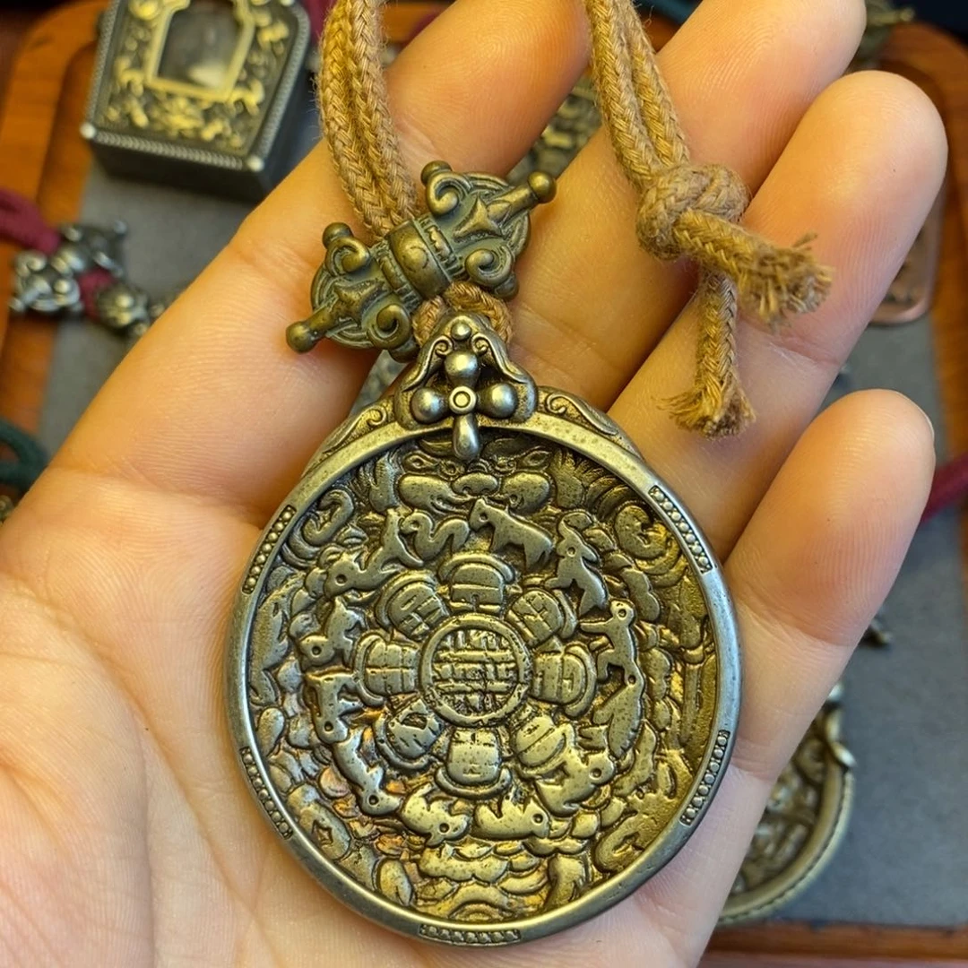 【闪购商品】泥塑俊藏传牌子……