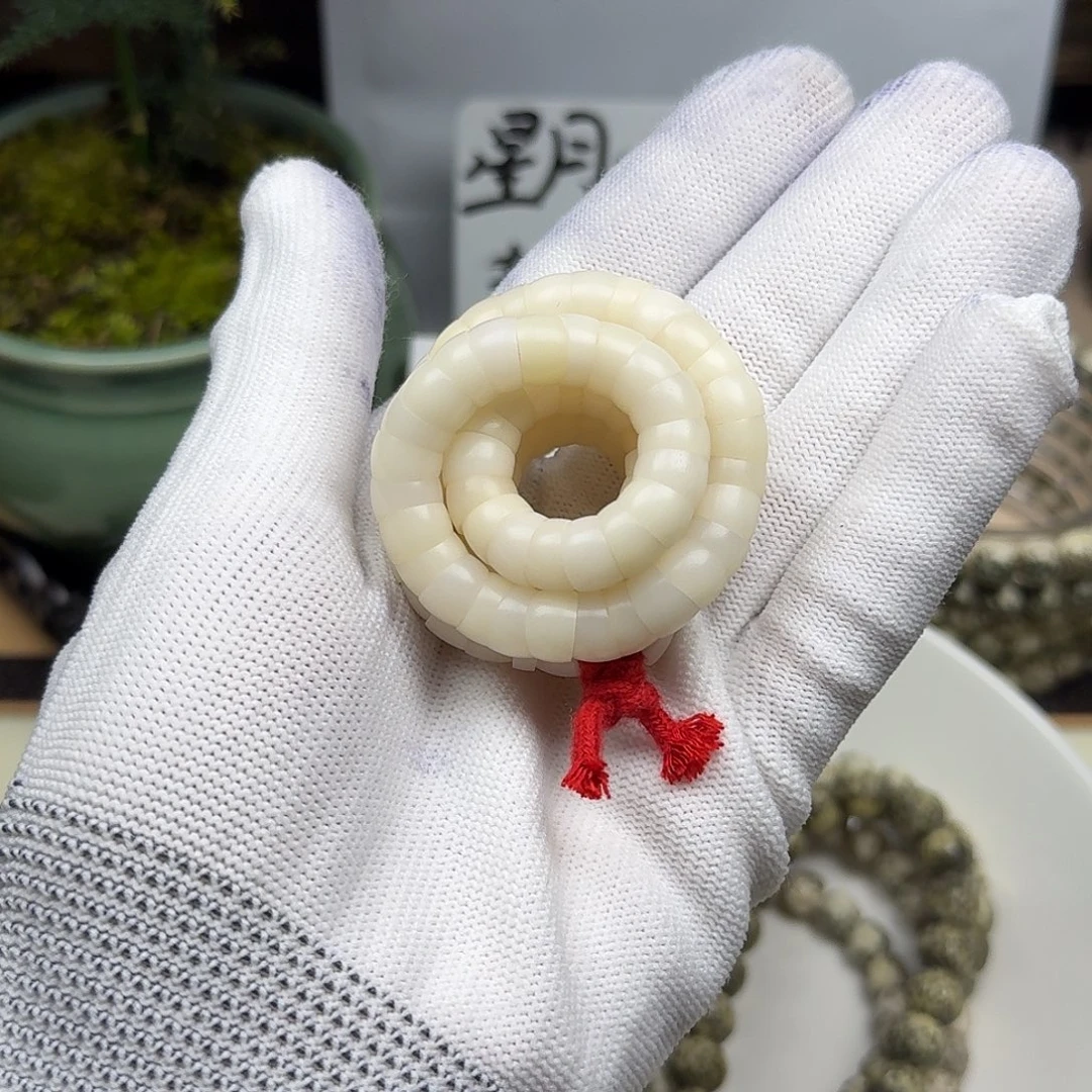 吊坠桃核菩提根大肠卡8