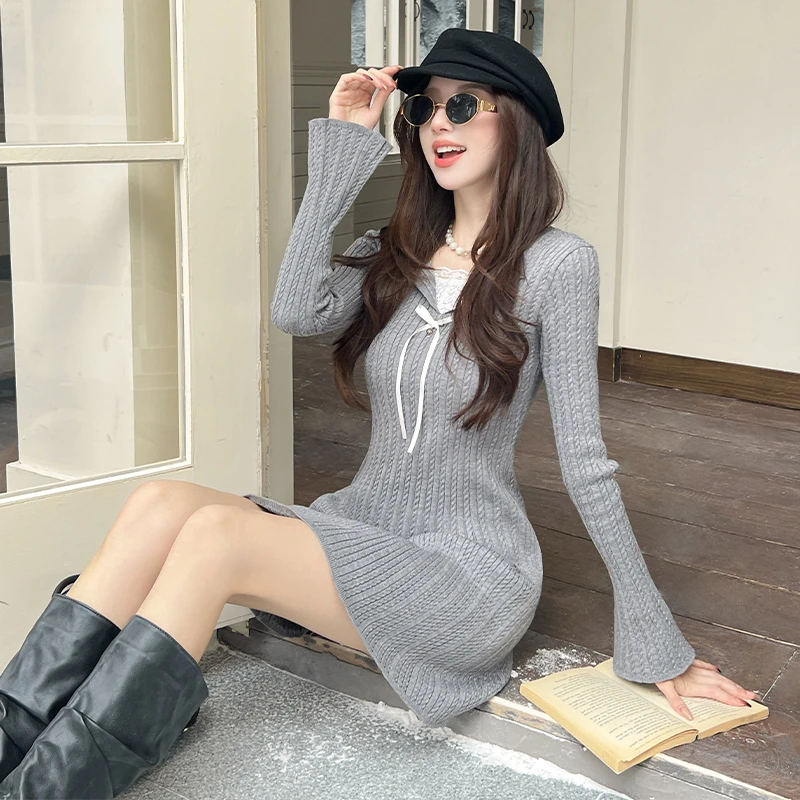 2025秋冬新款蕾丝花边假两件拼接针织连衣裙女喇叭袖修身显瘦短裙