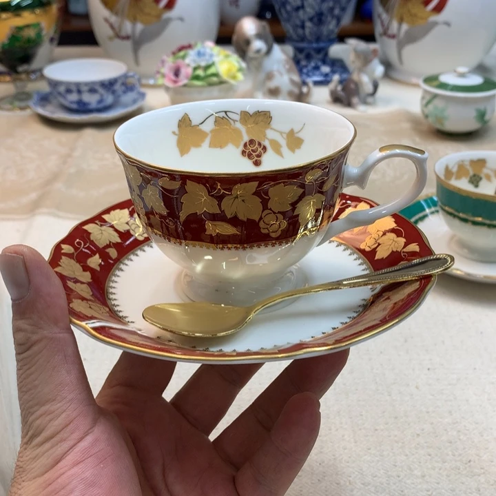 紫砂金瓷阁精品瓷器店