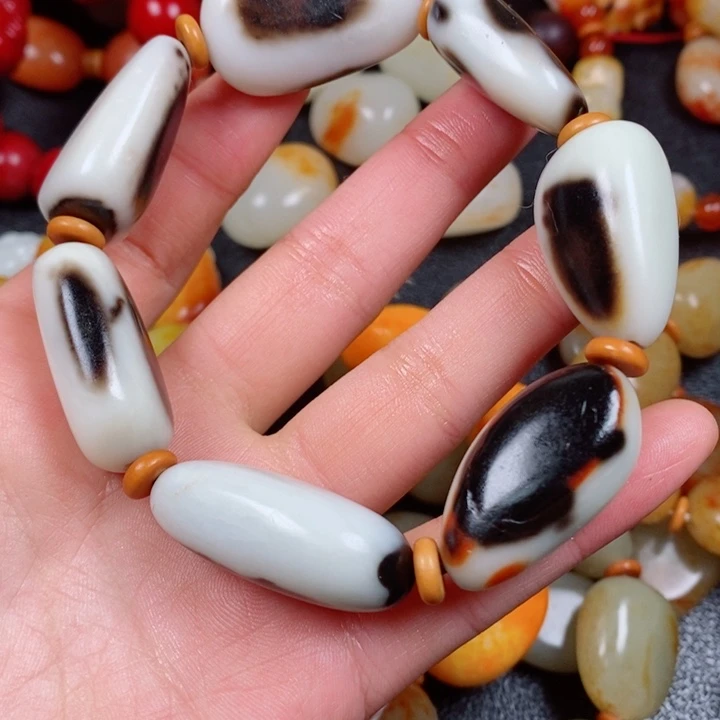 和田玉手链未镶嵌君*