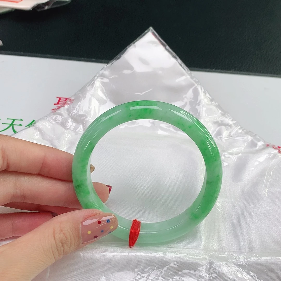 未镶嵌手镯翡翠002