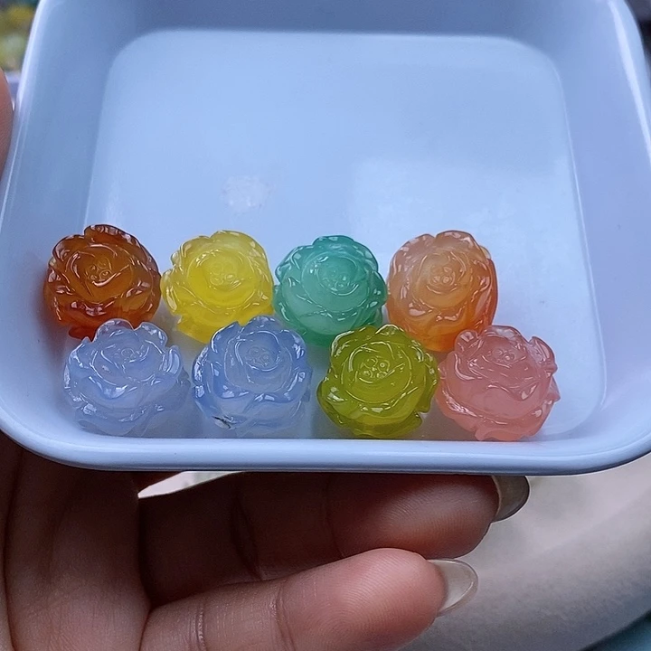 玛瑙/玉髓雕刻件未镶嵌呵*?