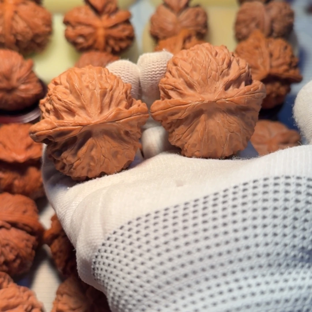 文玩核桃吊坠45宫灯饼