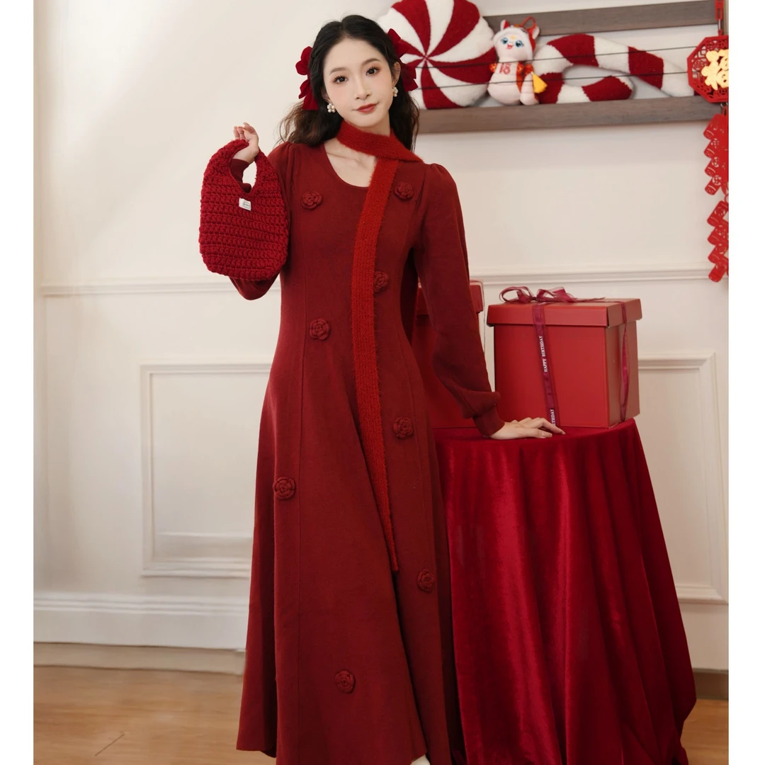 两三事老钱风松弛感女装贵气打底连衣裙女显瘦遮肚长袖 红拂暮色