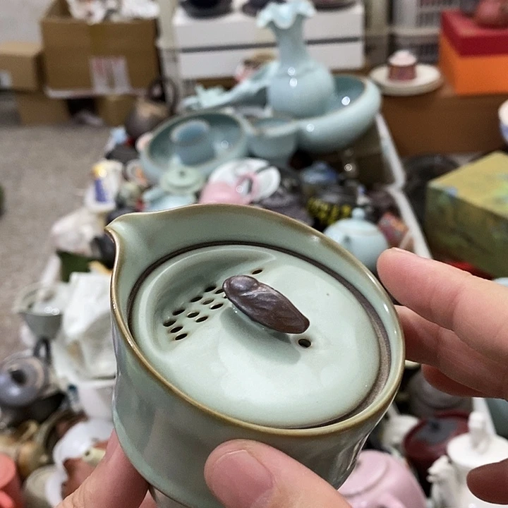 陶瓷艺术品及陶瓷壶
