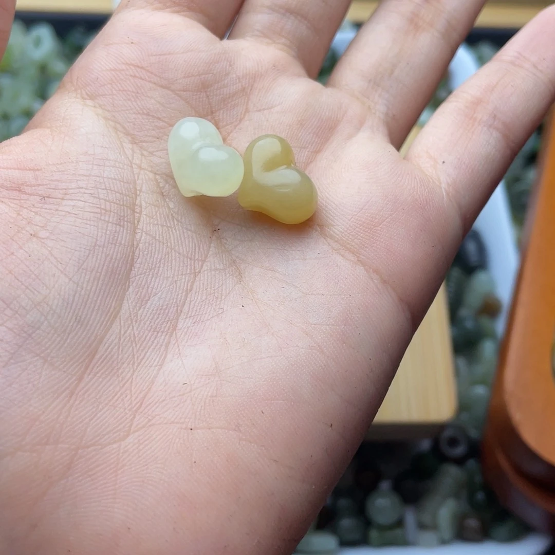 手绳未镶嵌和田玉草***饼