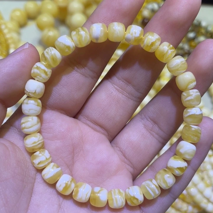 蜜蜡未镶嵌珠宝奇石7m