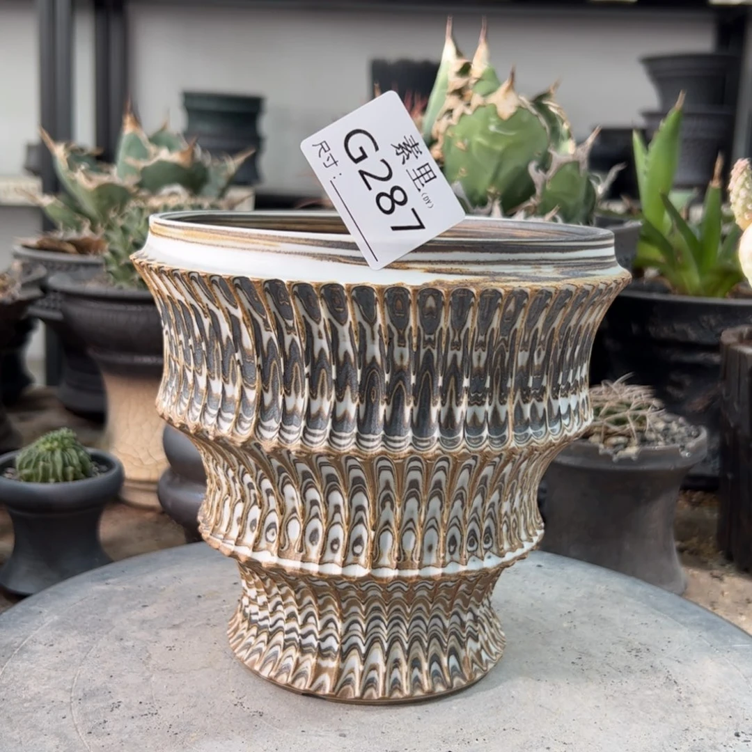 景德镇素里手工内口14高15瑕疵