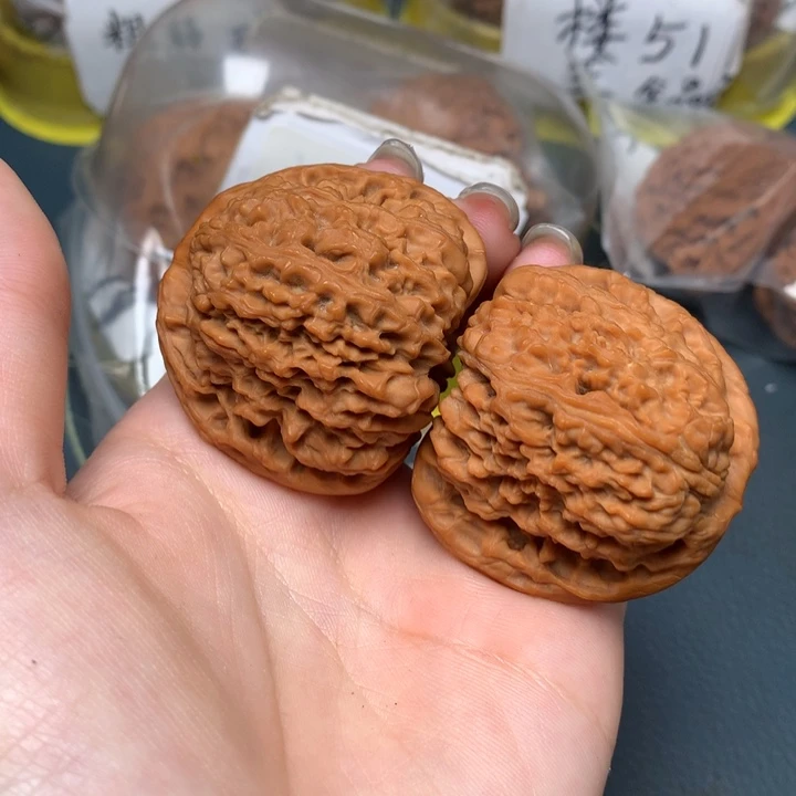 文玩核桃把件44-31658-0