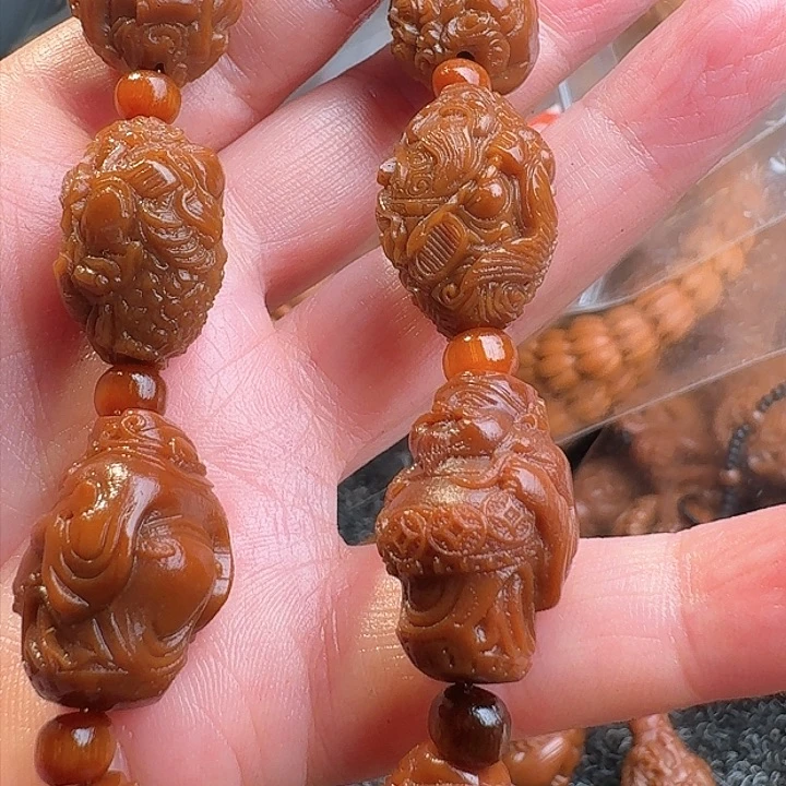 橄榄核吊坠橄榄玉华财神大肚子