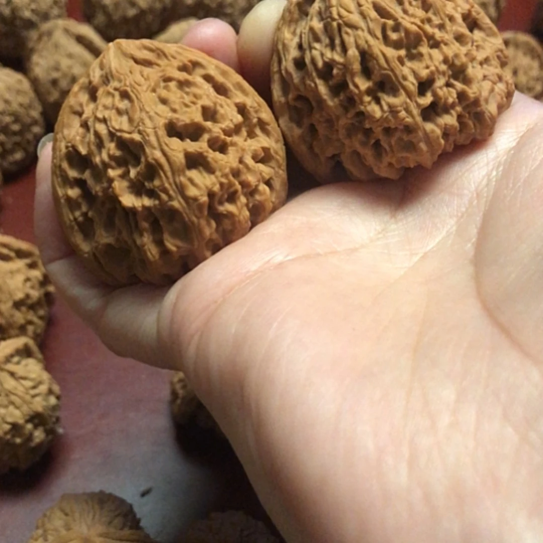 【闪购商品】文玩核桃把件木*盦南疆石