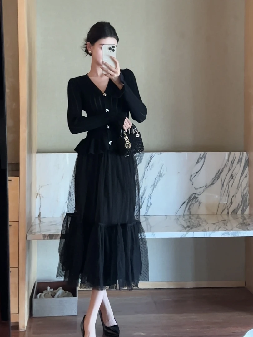 现货春日部【甜心挚爱】气质荷叶边上衣波点网纱半身裙两件套01005