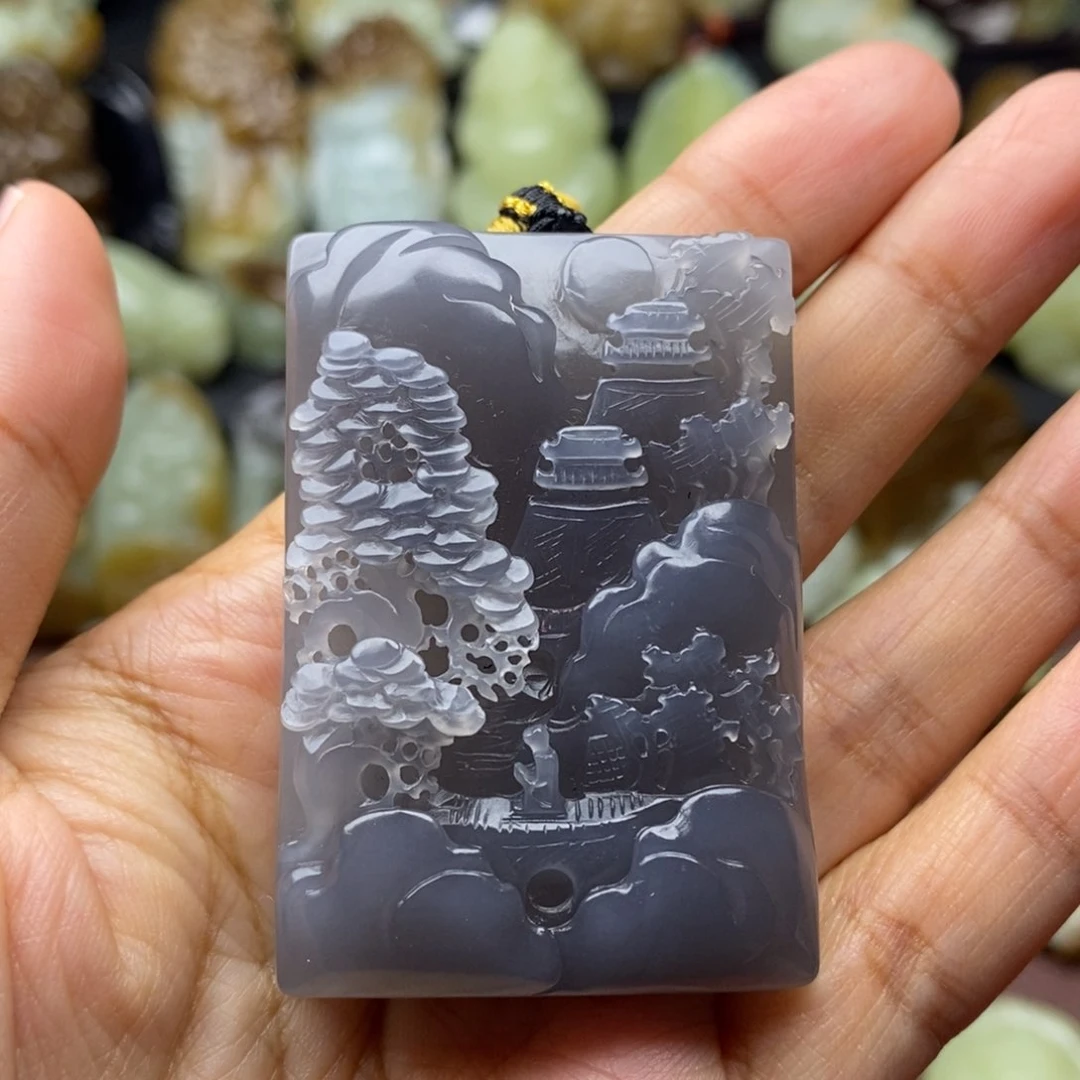 项链未镶嵌和田玉（糖玉）