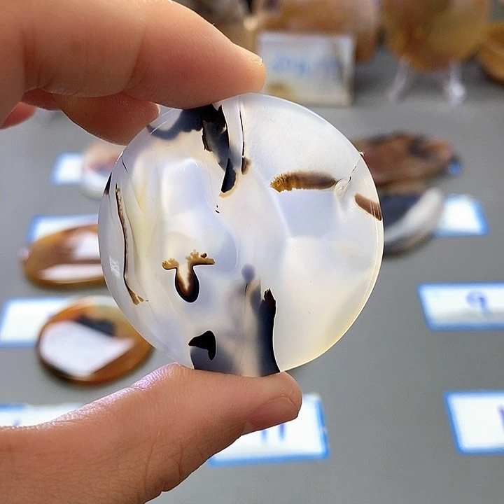 玛瑙/玉髓未镶嵌珠宝半成品