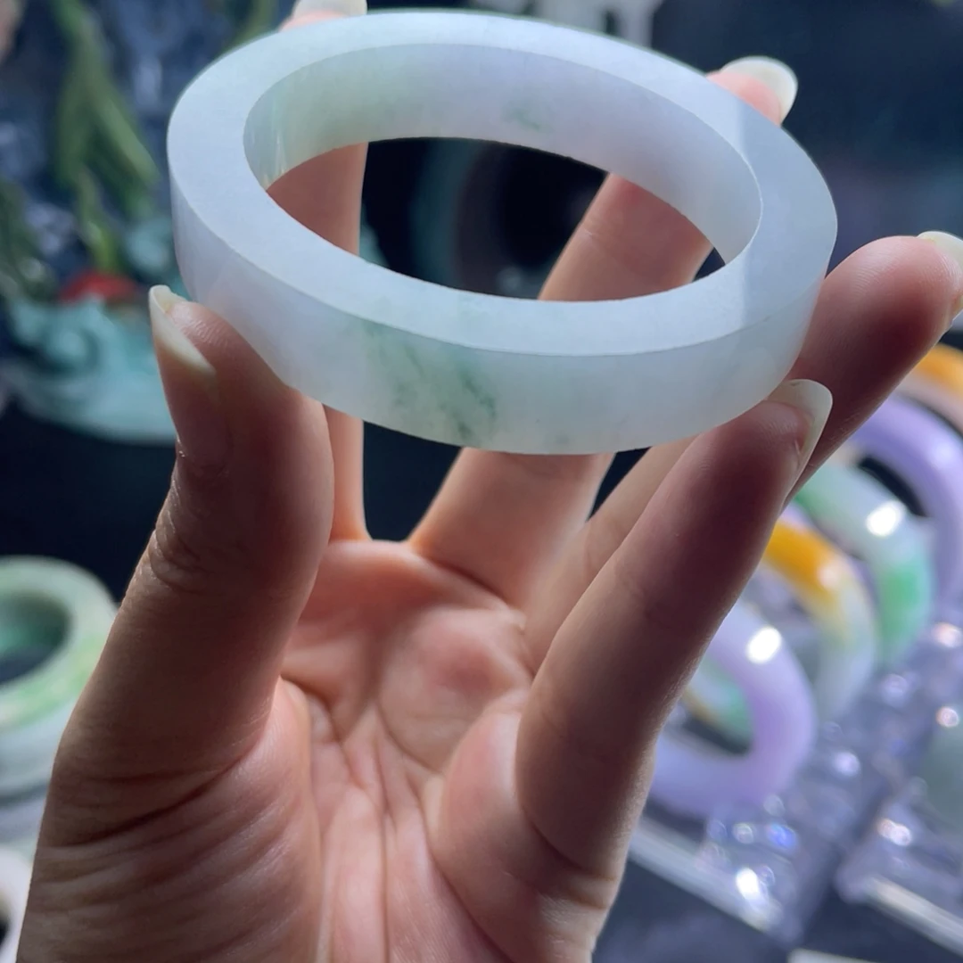 定制翡翠未镶嵌天然翡翠A货手镯