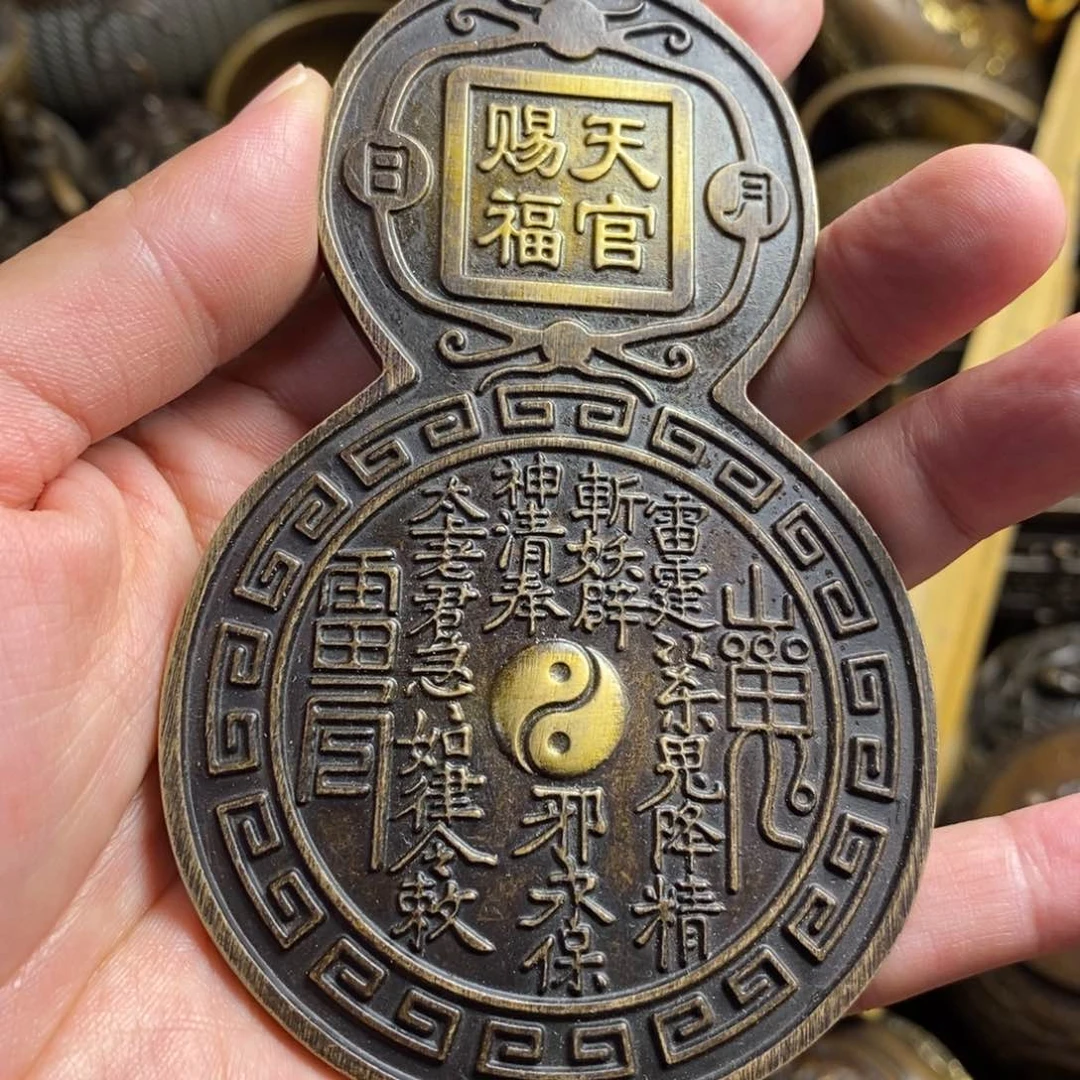 精美铜器做工精良