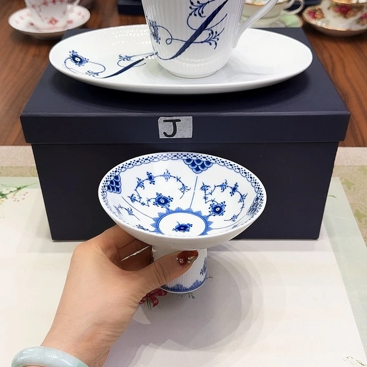瓷片杯子杯子杯子水杯杯子水杯