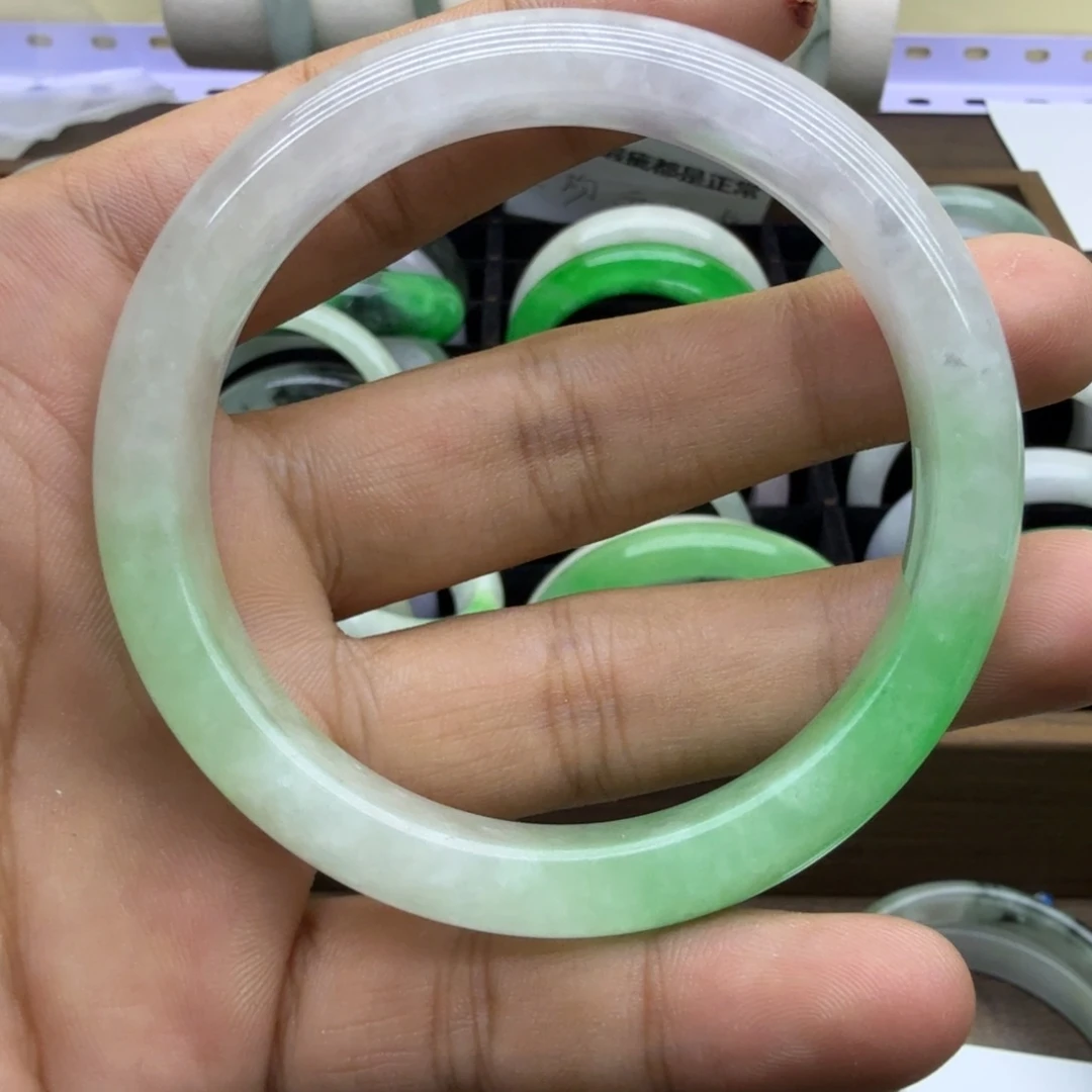 未镶嵌手镯翡翠A6