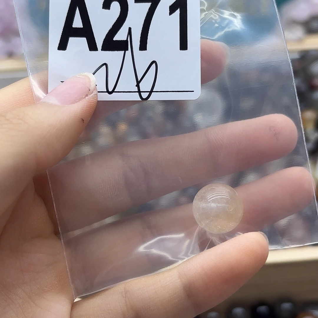 刘****未镶嵌珠宝半成品紫晶271