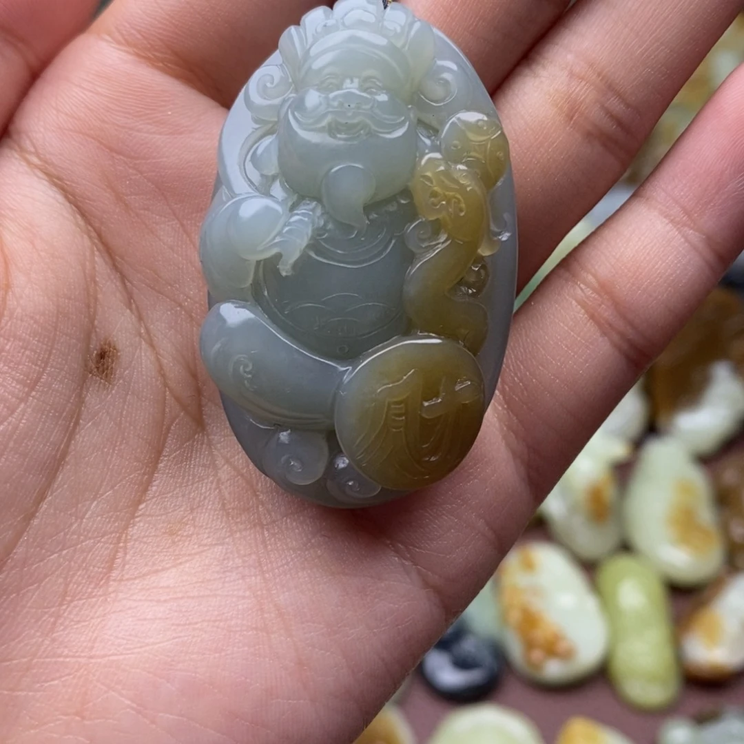 项链未镶嵌和田玉（糖玉）