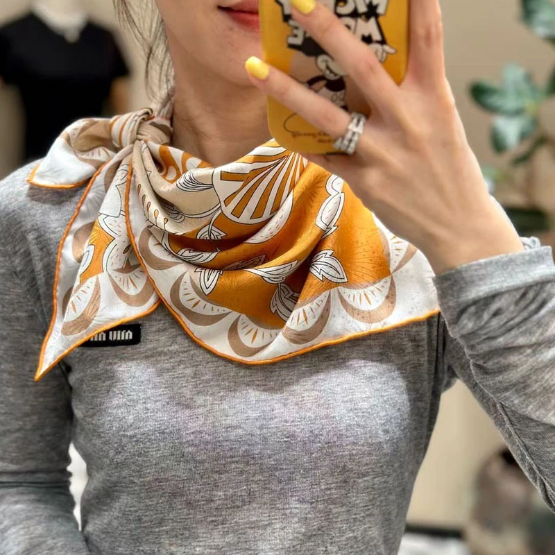 新品16姆米真丝斜纹绸烟花底纹提花65中方巾高档桑蚕丝丝巾围巾