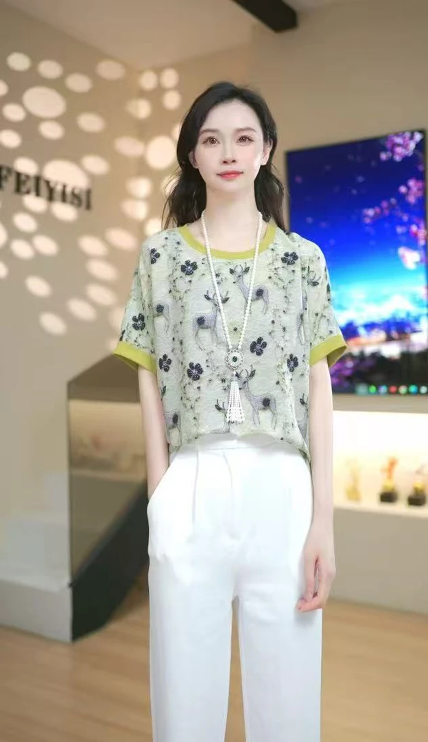 夏季爆款圆领宽松透气凉爽绿色花洋气时尚减龄显瘦设计感上衣
