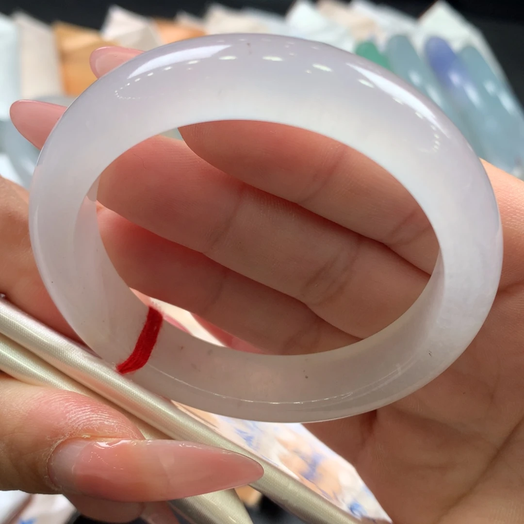 翡翠未镶嵌手镯54正圈