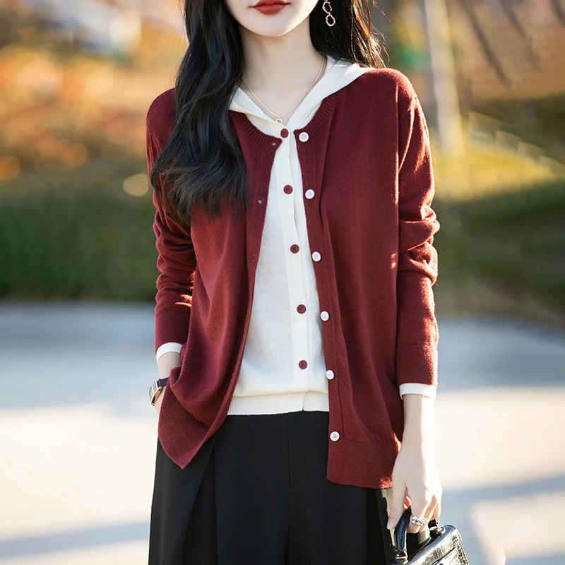 春季推荐~假两件精纺羊毛开衫~连帽外套女士撞色针织时尚百搭毛衣