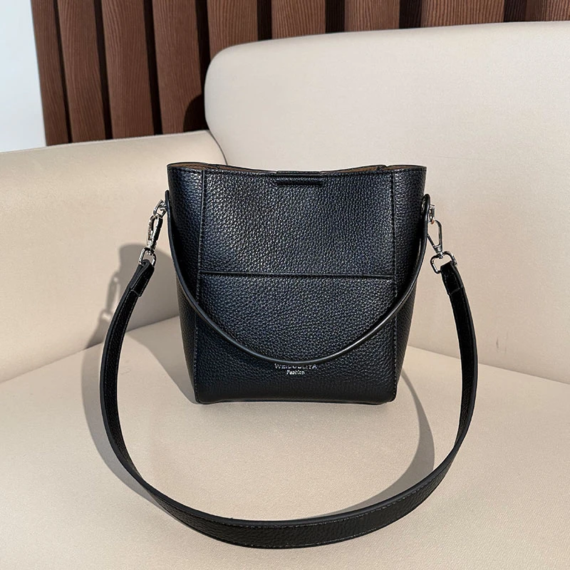 春季新款手提水桶包百搭荔枝纹小包包时尚单肩包小众斜挎包精致包