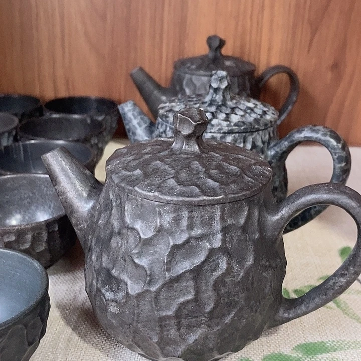 冰碛岩石雕茶壶涌泉壶