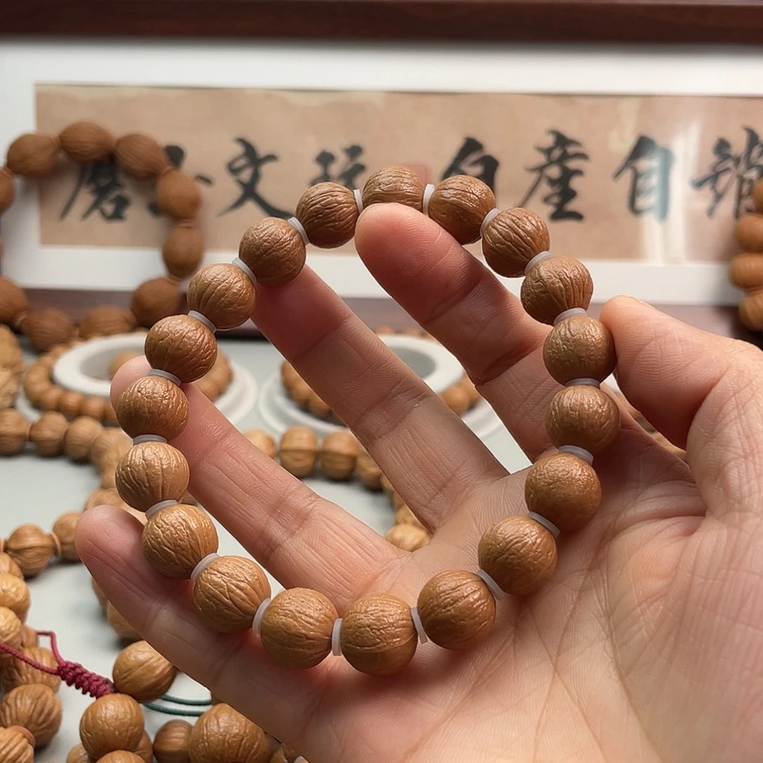核桃该**了老树猴头手串金蝉子