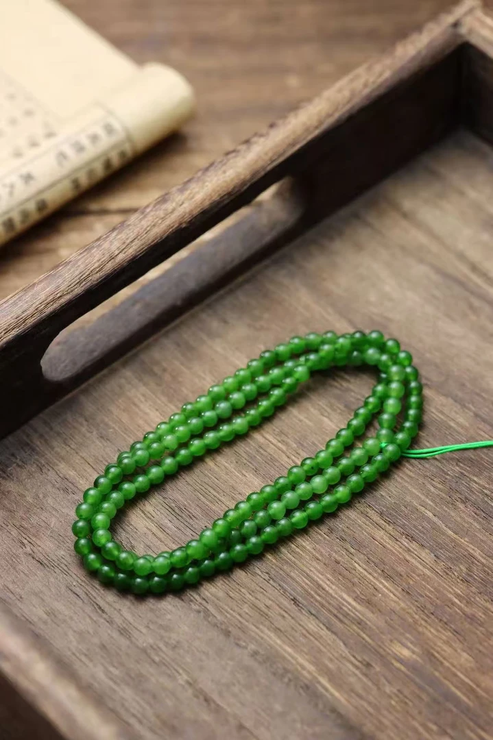 碧玉小米珠6mm108颗阳绿和田玉项链多圈手串