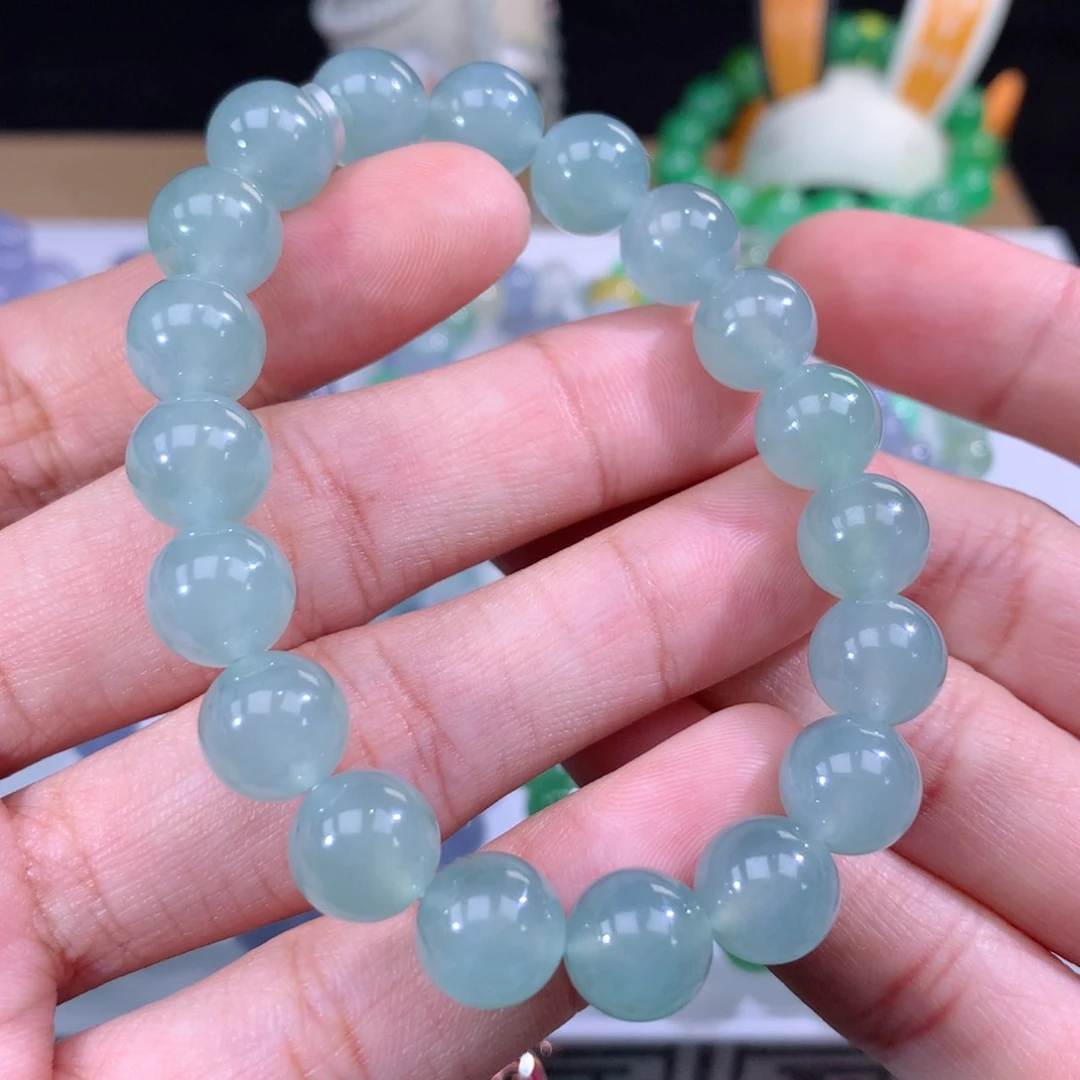 翡翠手链未镶嵌小**?翡翠