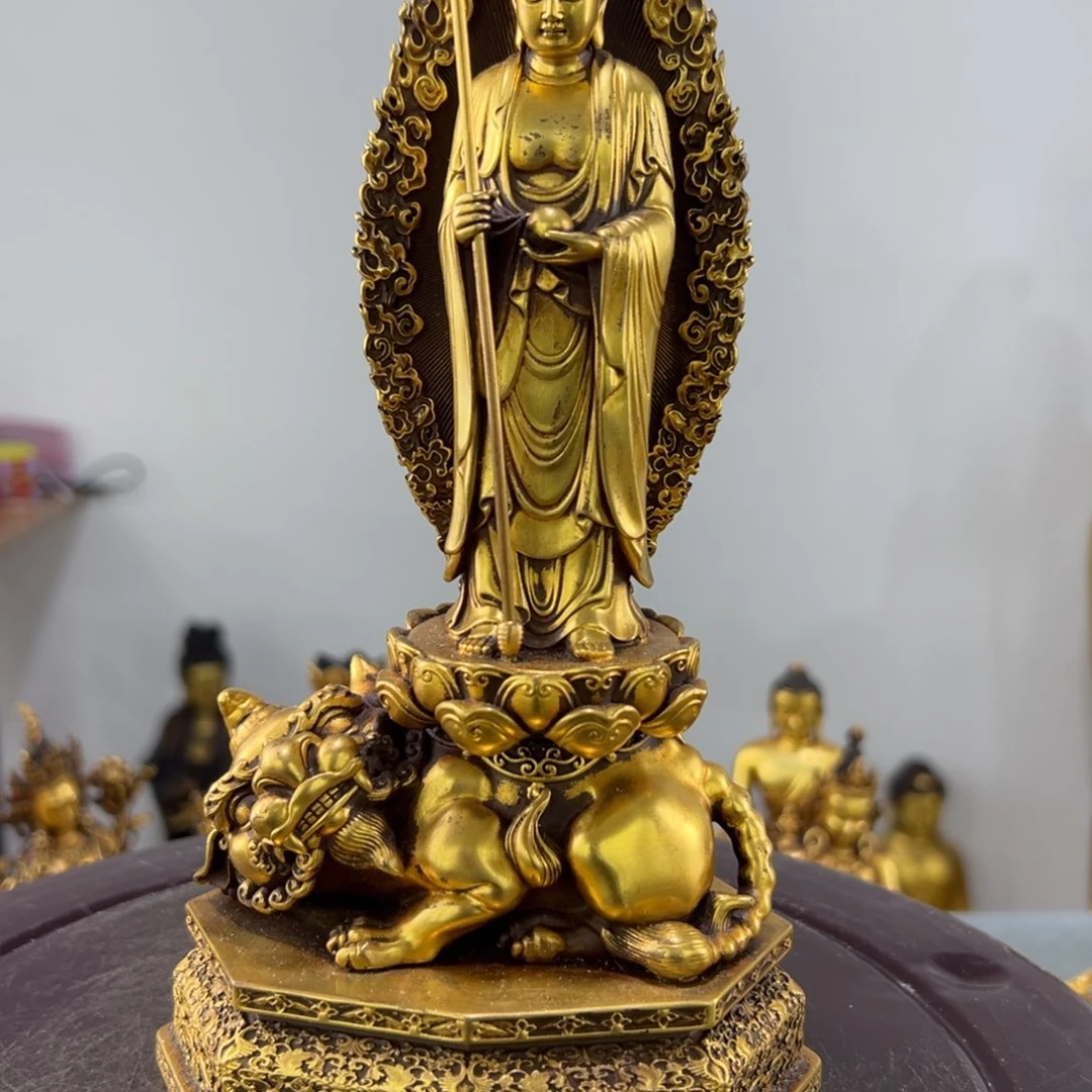 会****子佛像的造型和造型