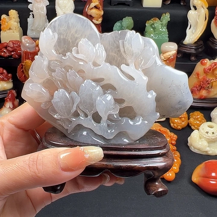 寿山石高山坑头晶石