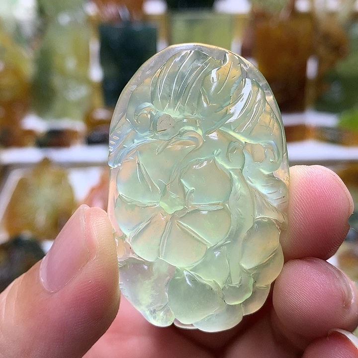 蛇纹石玉未镶嵌珠宝半成品