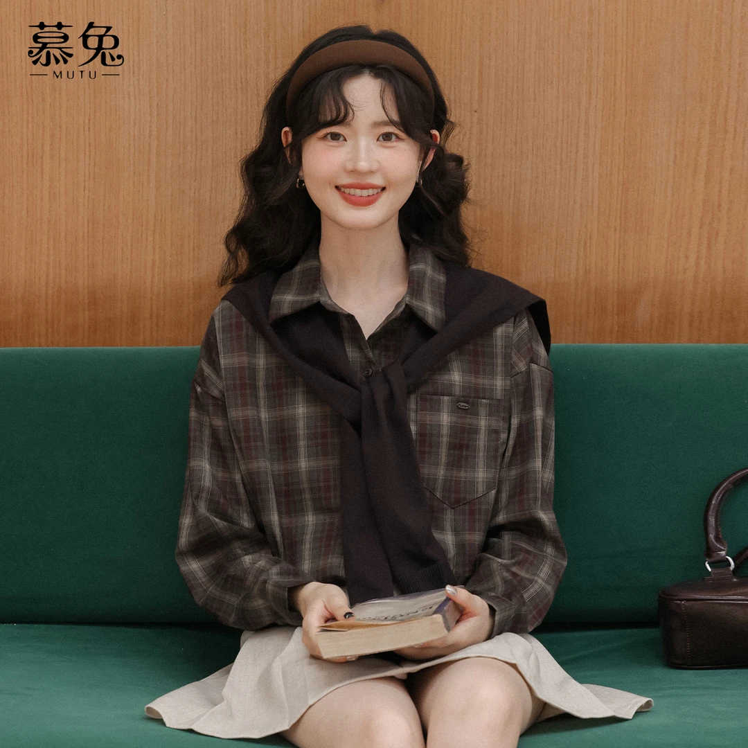 【小铃铛】TU29074复古配披肩格子长袖衬衫慵懒风宽松休闲咖色上衣