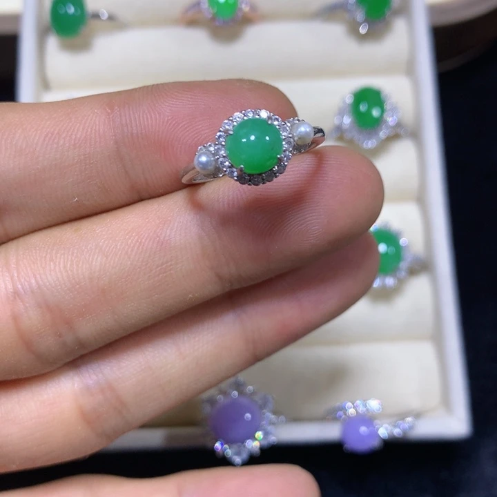 翡翠未镶嵌戒指翡翠戒指