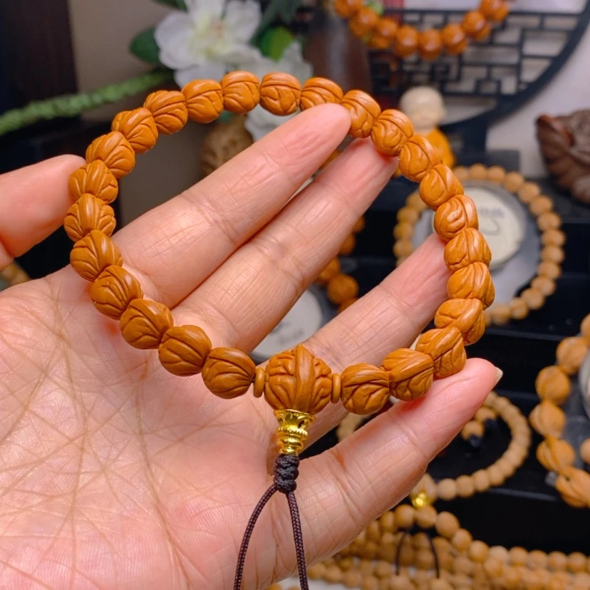 【闪购商品】桃核吊坠