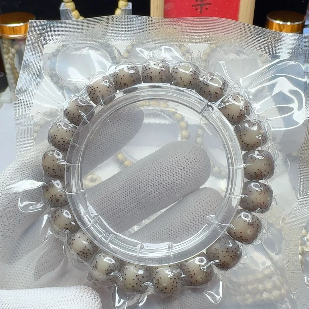 星月菩提手串石玉料11/10冰透果栋料月留白小细星