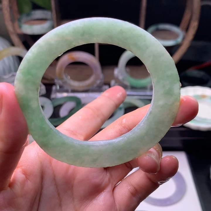 未镶嵌翡翠定制翡翠