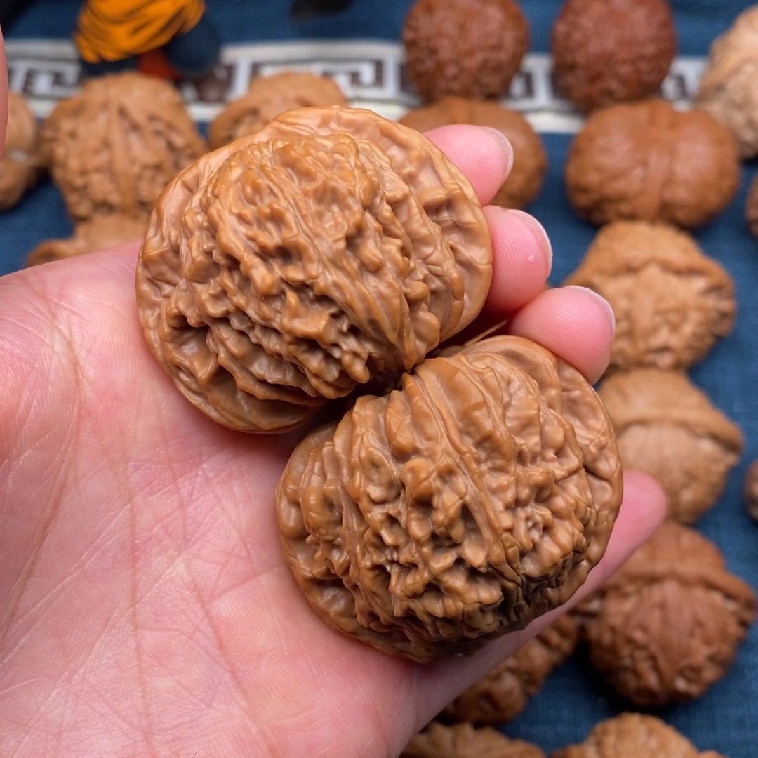 文玩核桃把件44精品汉高楼