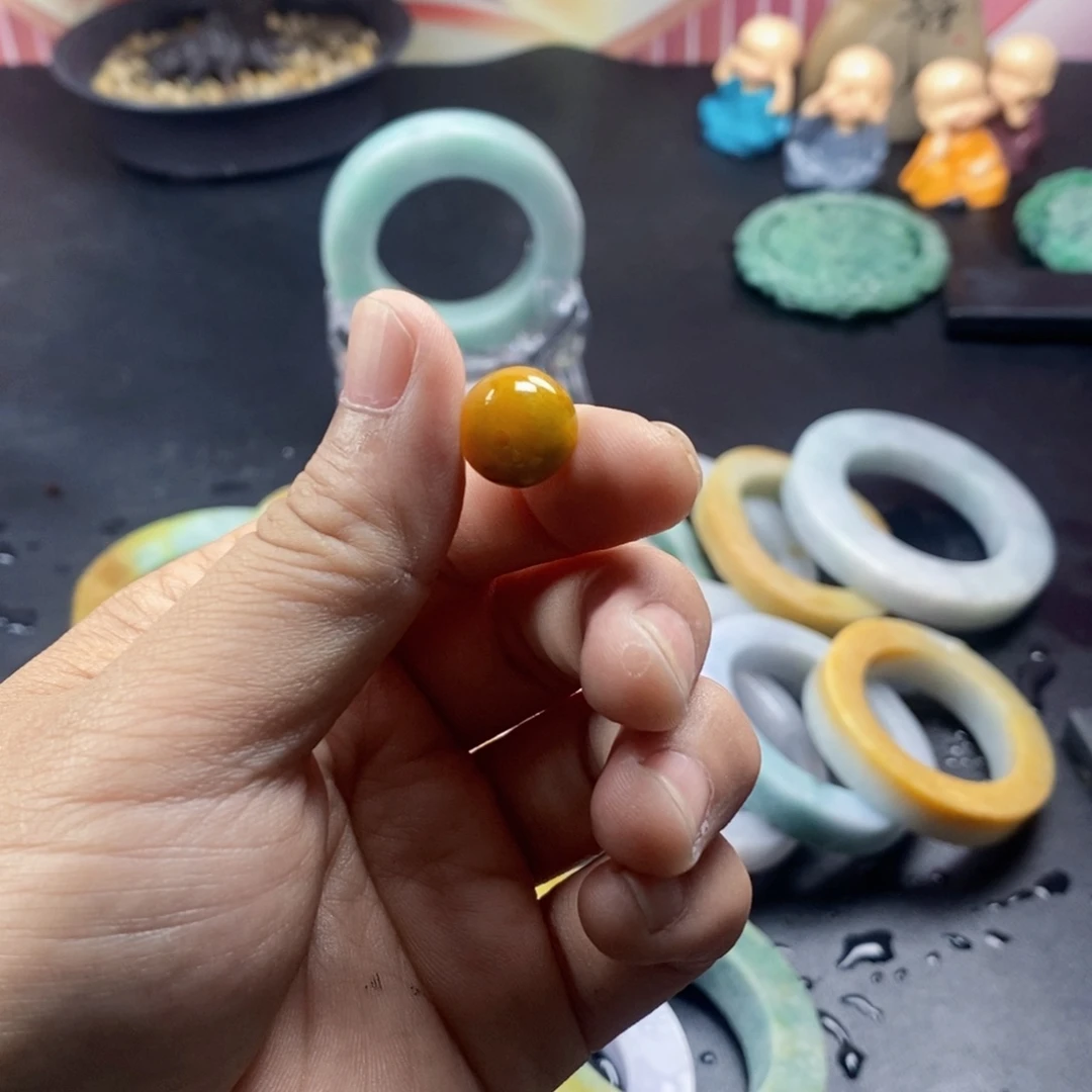 康***翡翠未镶嵌颈饰吊坠