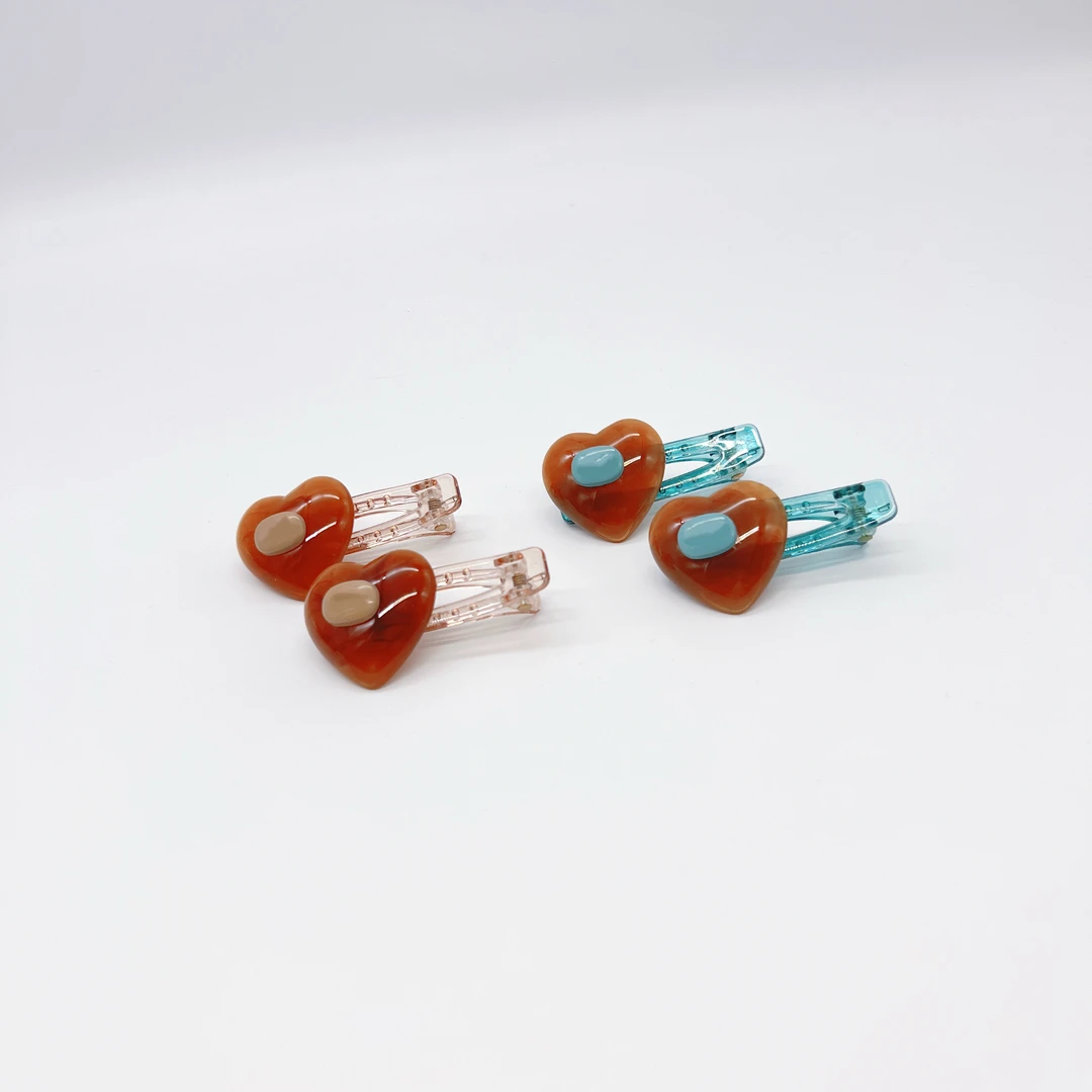 Mi33  咖色大爱心鸭嘴夹 Y29060i4-2