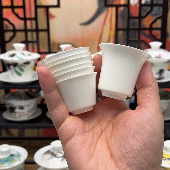 6个小马蹄杯+1个闻香杯