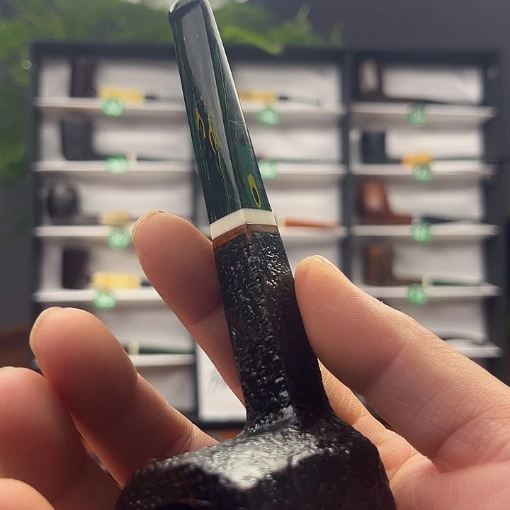 晓***彤石楠木烟斗极品系列