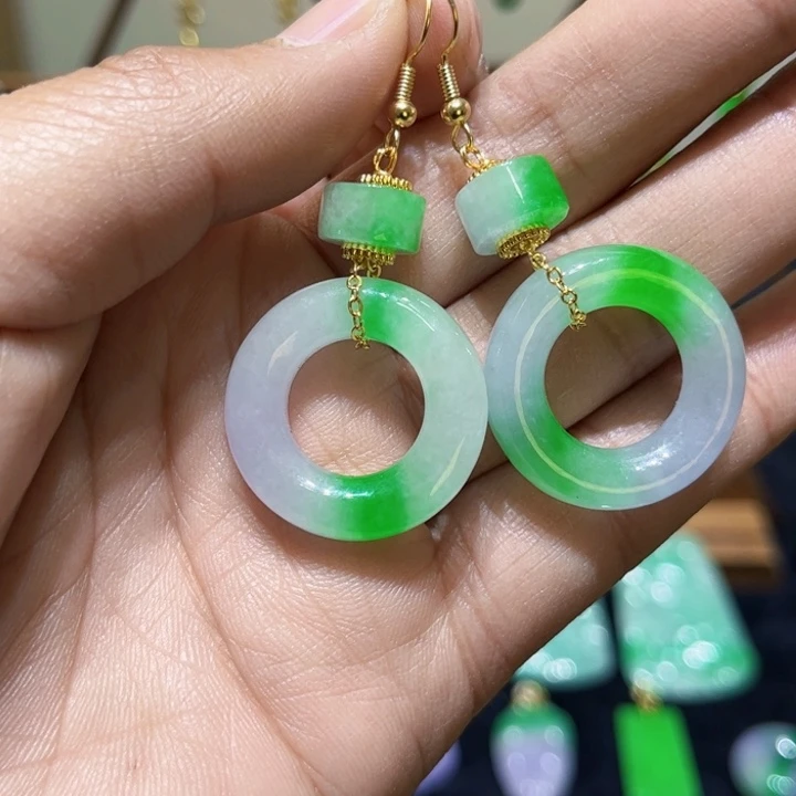 翡翠耳饰未镶嵌耳饰