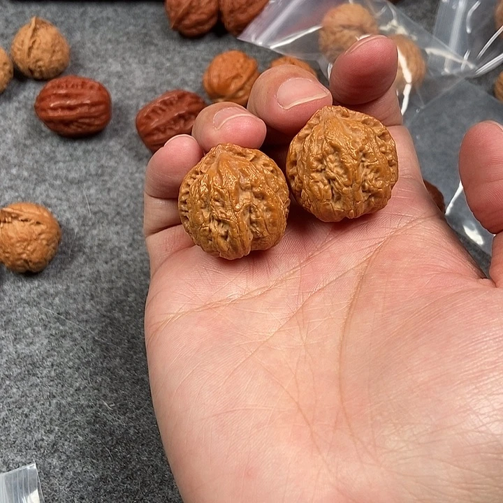 文玩核桃吊坠矮闷